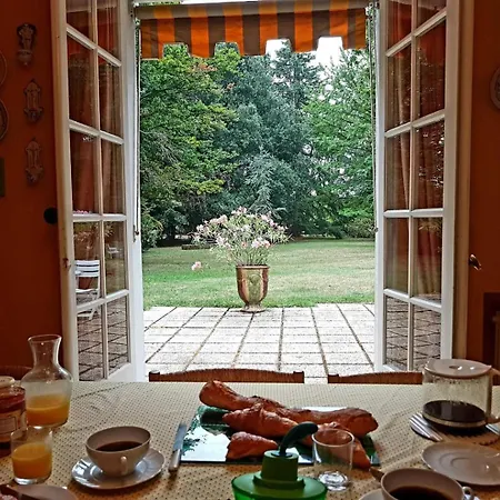 Oda ve Kahvaltı Les Allees Du Chateau