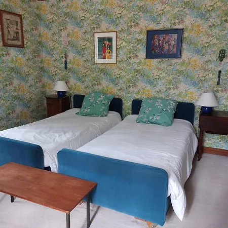 Oda ve Kahvaltı Les Allees Du Chateau 3*